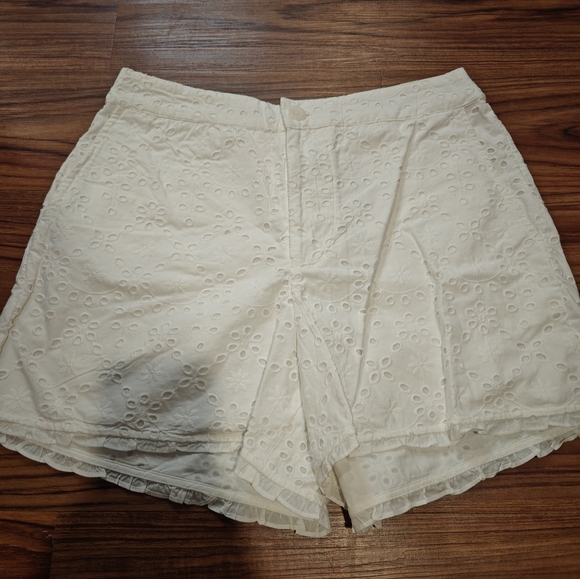 NWT Kate Spade Cotton High-Rise Eyelet Shorts - Picture 4 of 8
